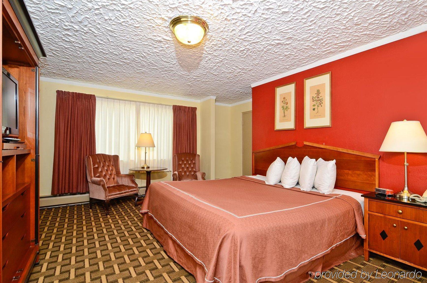 Village Haven Inn & Extended Stay Clarence Room photo