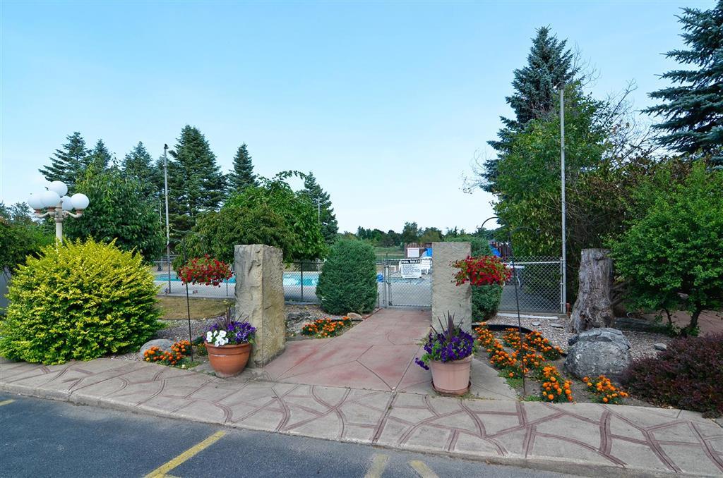 Village Haven Inn & Extended Stay Clarence Facilities photo