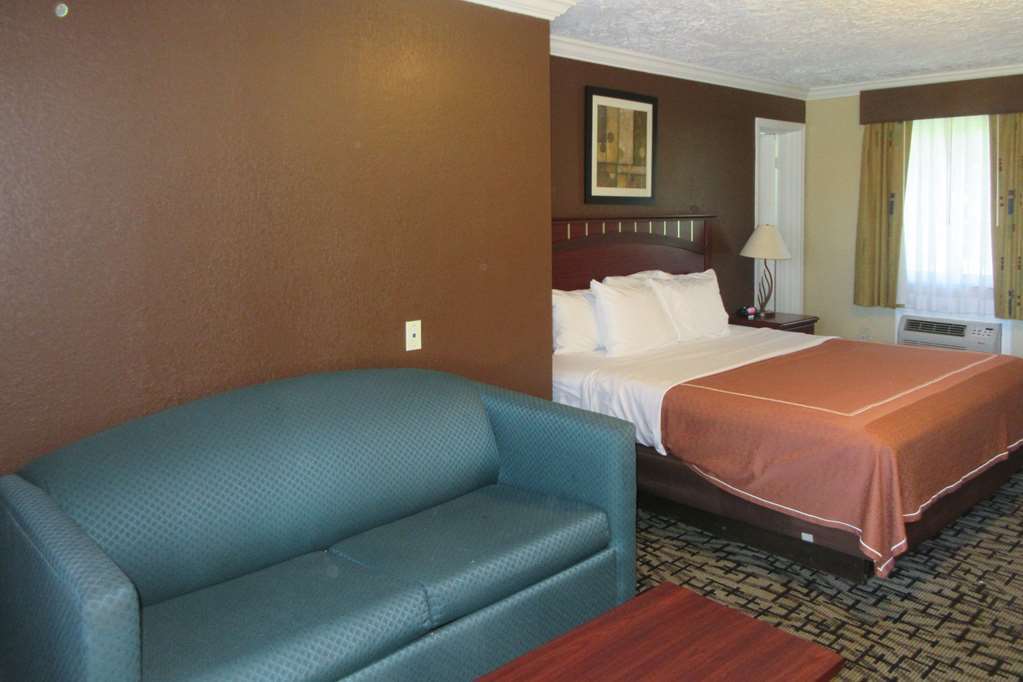 Village Haven Inn & Extended Stay Clarence Room photo